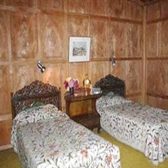 Super Deluxe Room
